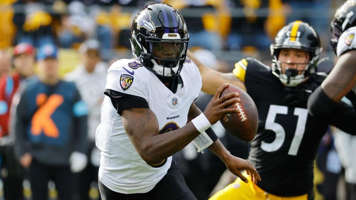 The%20Ravens%20have%20not%20been%20able%20to%20get%20the%20ball%20out%20to%20Johnson%2C%20who%20missed%20an%20early%20field%20goal%20but%20finished%20with%2020%20yards%20on%203%20of%2011%20attempts%20--%20a%20career-high%20from%20an%20offensive%20lineman%20--%20to%20earn%20their%20first%20victory%20in%20the%20division