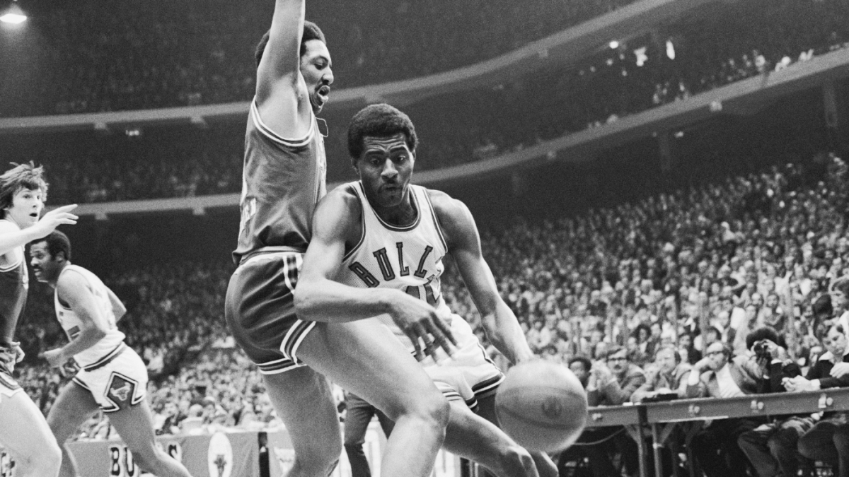 Bulls legend Bob Love, a three-time NBA All-Star, dies of cancer at 81