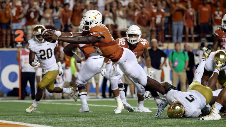 NCAA Football: Notre Dame at Texas