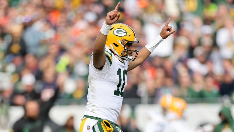 Green Bay Packers v Chicago Bears