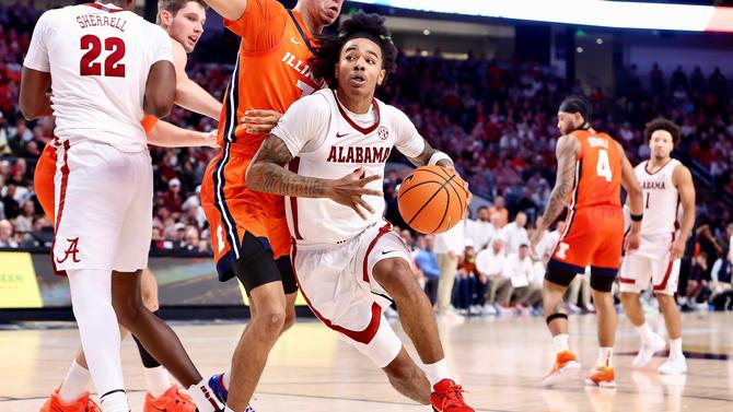 COLLEGE BASKETBALL: NOV 20 C.M. Newton Classic Illinois vs Alabama