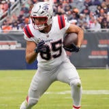 hunter-henry-new-england-patriots-usatsi.jpg