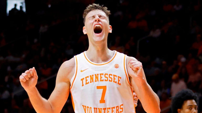 Austin Peay v Tennessee