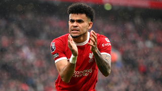 Manchester City head to Liverpool hoping to hang onto rapidly ...