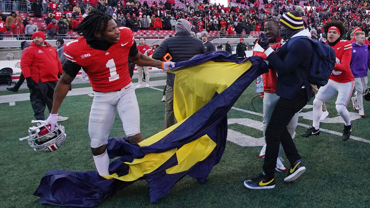 Michigan, Ohio State players fight as Wolverines try to plant flag after fourth straight win in The Game