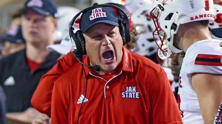rich-rodriguez-usatsi.jpg