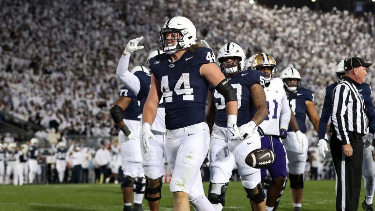 NCAA Football: Washington at Penn State
