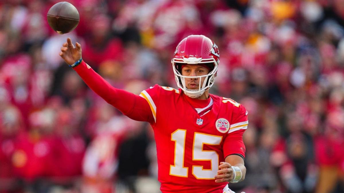 Patrick Mahomes seems irritated by this brutal scheduling quirk the Chiefs  will be facing starting in Week 15 - CBSSports.com