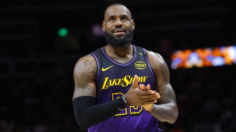 120624-lebronjames.jpg