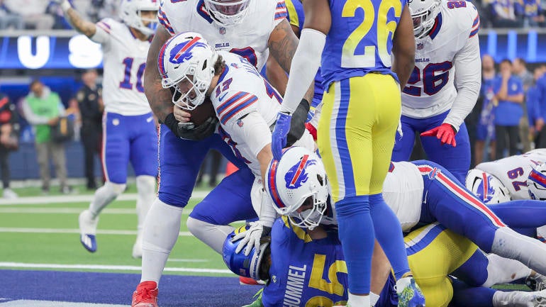 Buffalo Bills v Los Angeles Rams