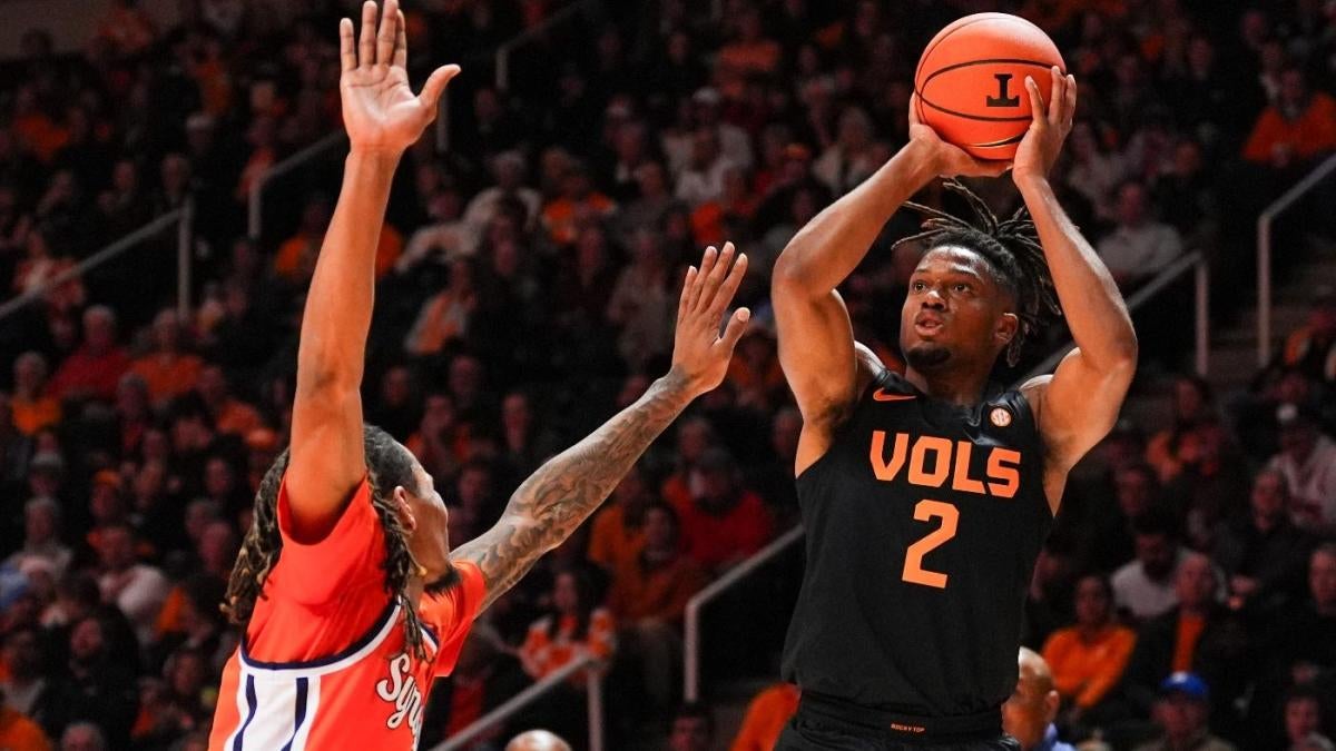 Illinois vs. Tennessee odds, prediction: 2024 college basketball picks, Dec. 14 best bets by proven model