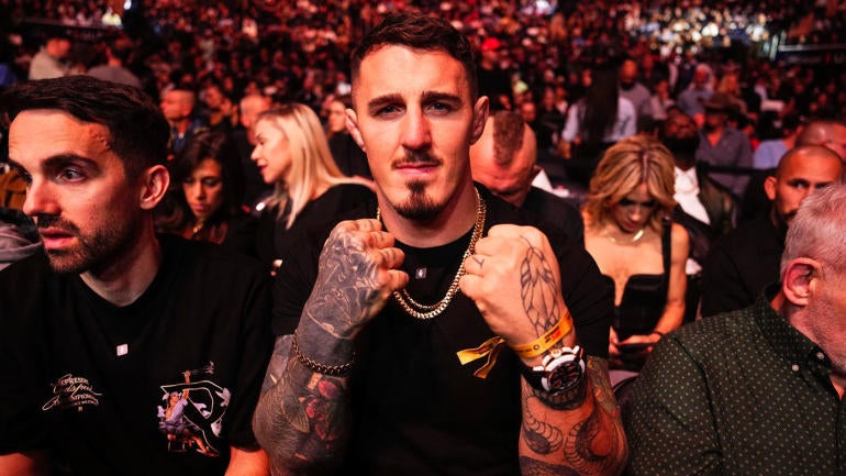 tom-aspinall-fists.jpg