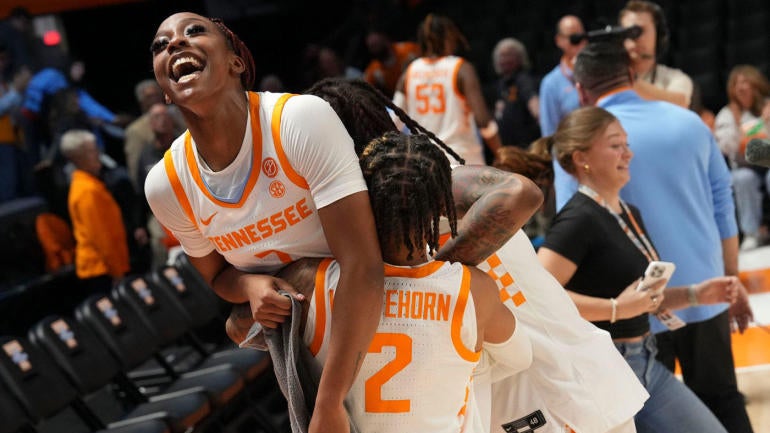 tennessee-lady-vols-usatsi.jpg