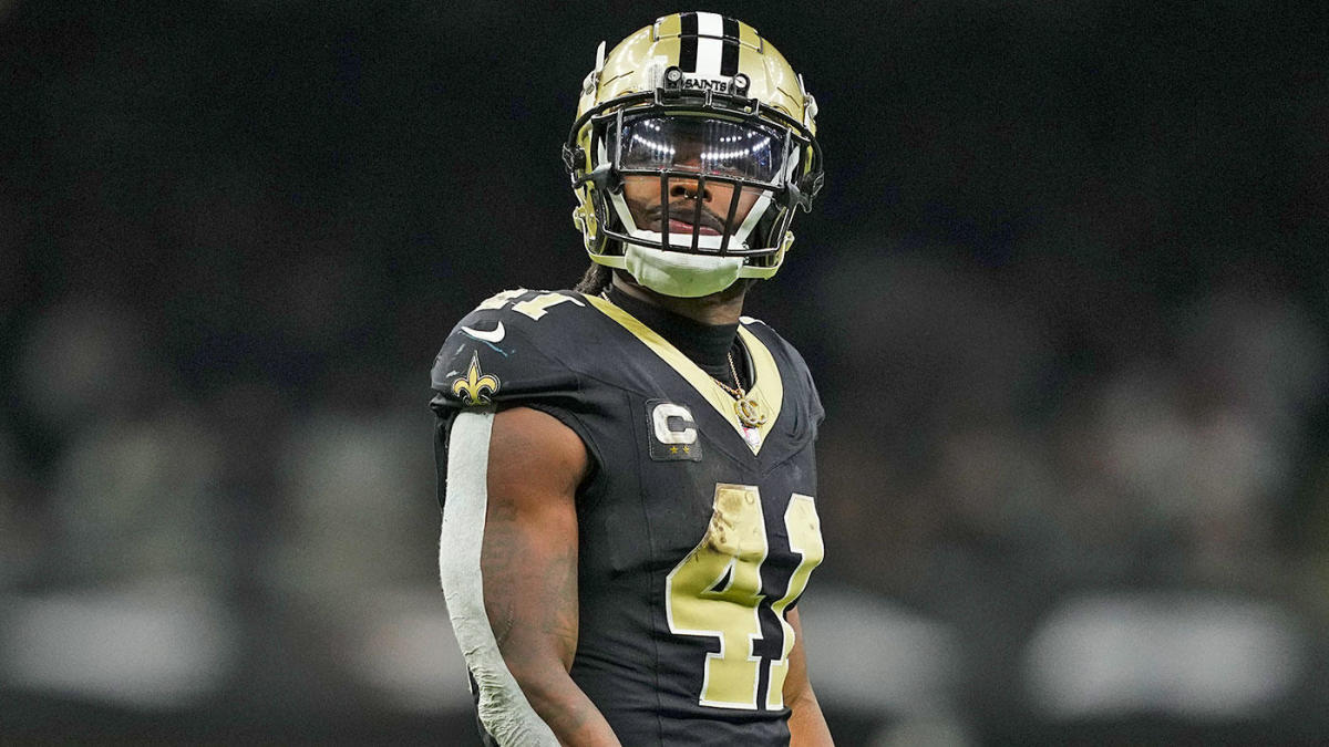 Alvin Kamara facing potential season-ending groin injury, per report;  Saints announce starting QB for Week 16 - CBSSports.com