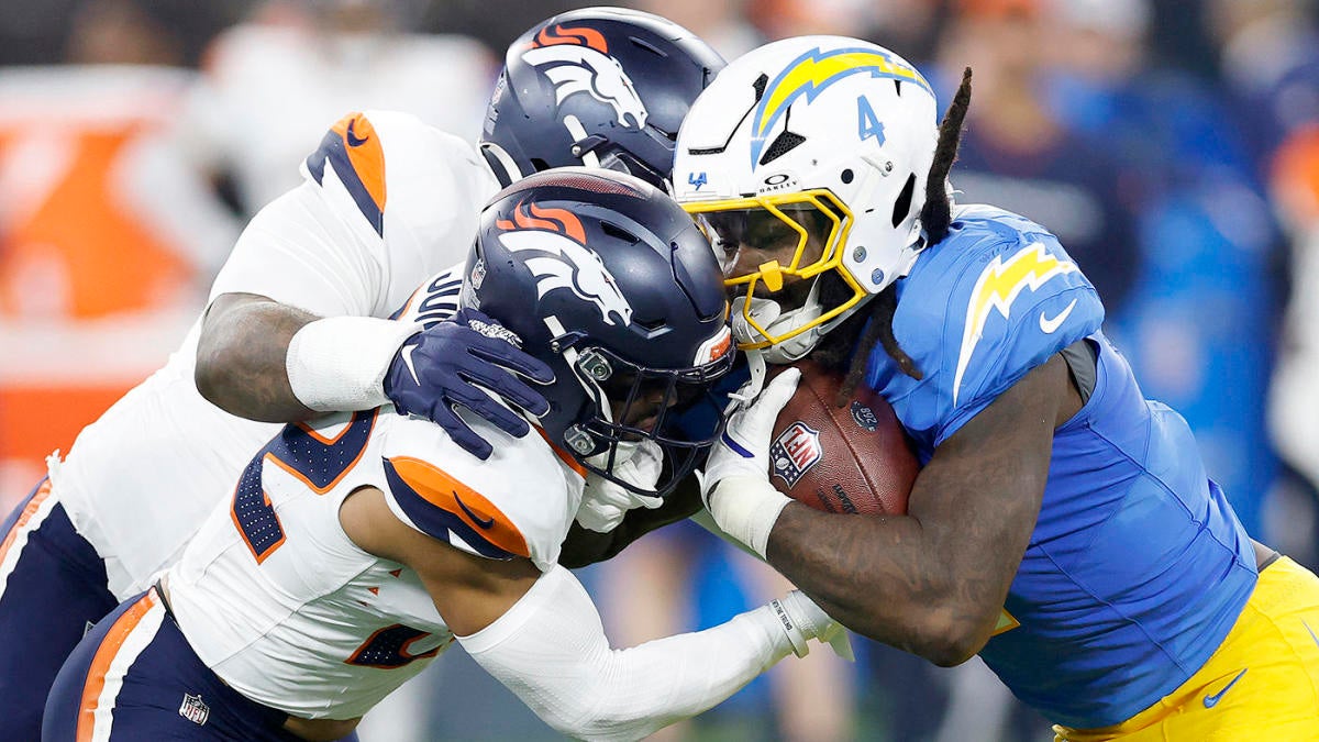 Broncos vs. Chargers dwell updates: NFL scores, sport stats, highlights, the place to observe ‘Thursday Night Football