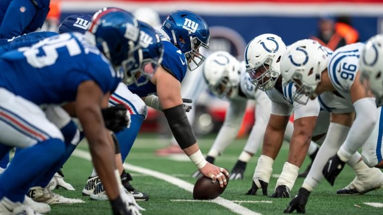 colts-giants.jpg