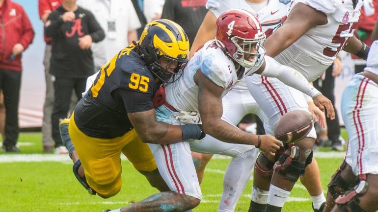 Alabama v Michigan - ReliaQuest Bowl
