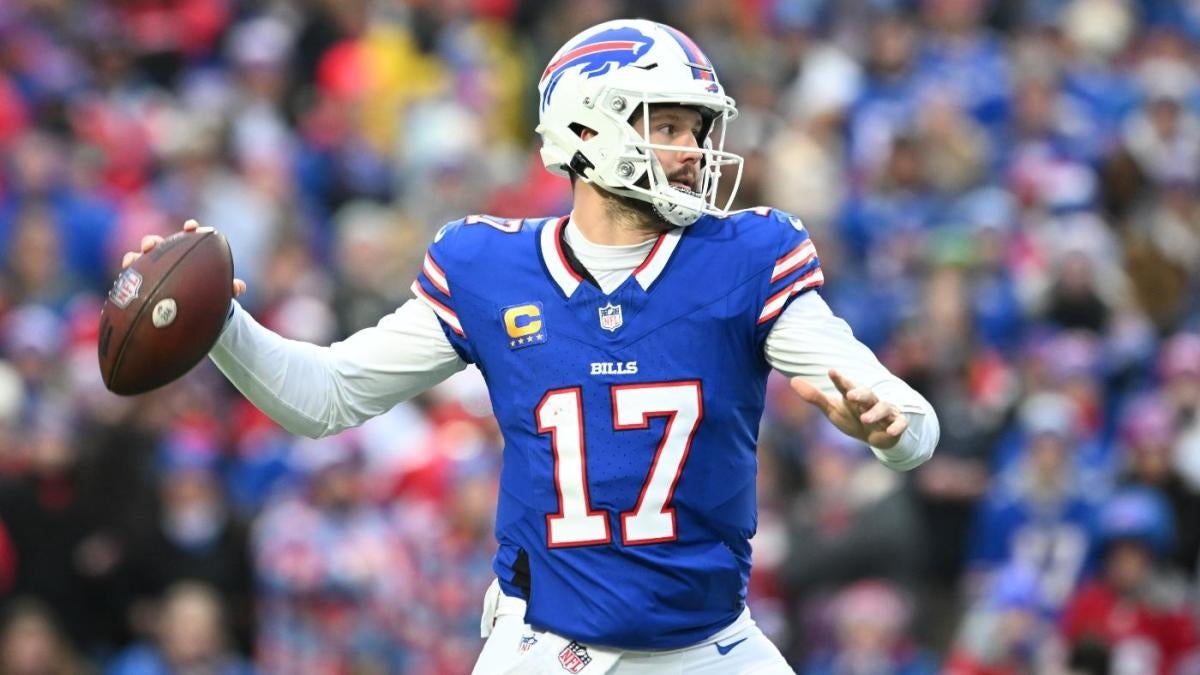 Why NFL MVP Josh Allen didn't try to top Dak Precott's record-setting $60  million per year Cowboys contract - CBSSports.com