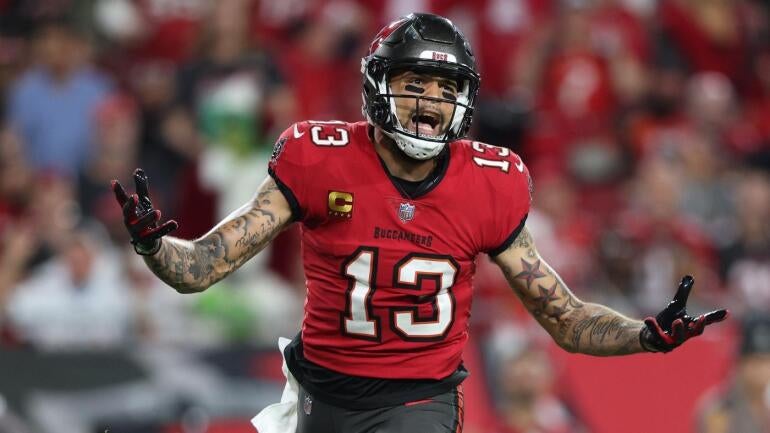 mike-evans-bucs.jpg