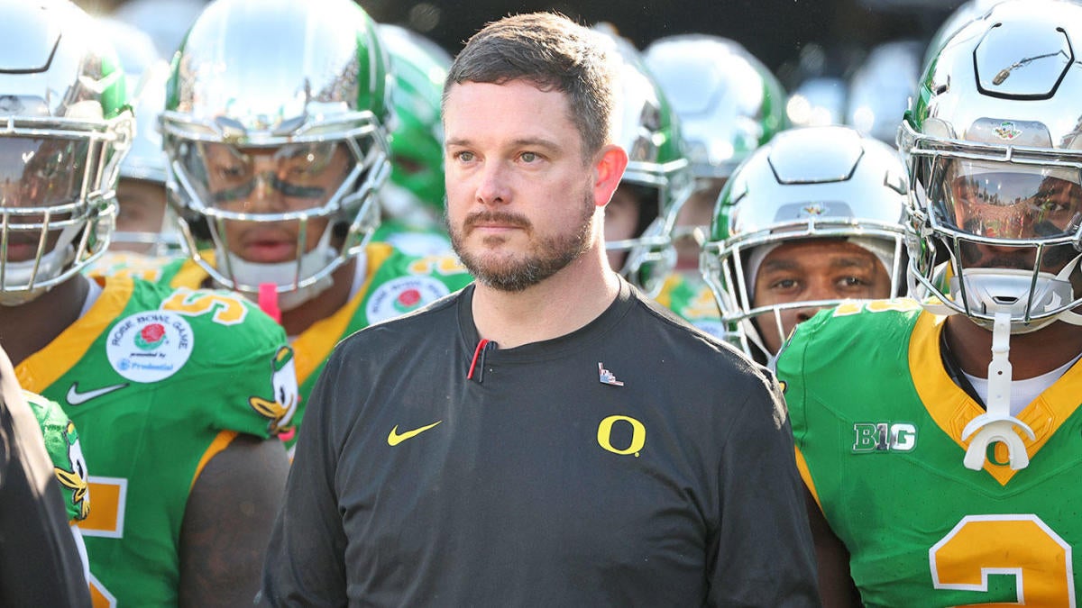 College football's highest-paid coaches: Oregon's Dan Lanning enters top five with amended contract