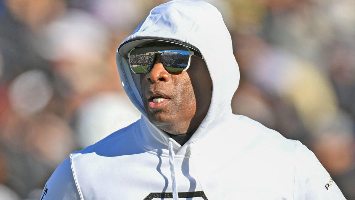 https://sportshub.cbsistatic.com/i/r/2025/01/16/4ce85bb1-6171-488a-9716-04e19505120b/thumbnail/1200x675/5045c57b8c54cb261d414506372b2dae/getty-deion-sanders-colorad-1.jpg