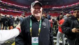 Ohio State's Chip Kelly at top of list for several NFL teams in need of offensive coordinator