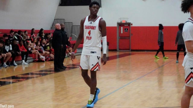 2026 SF Kevin Thomas with impressive dunks and sharpshooting in win