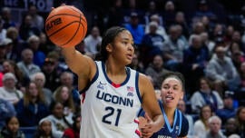 Women's college basketball Freshmen Tracker: UConn's Sarah Strong, Vanderbilt's Mikayla Blakes lead the pack