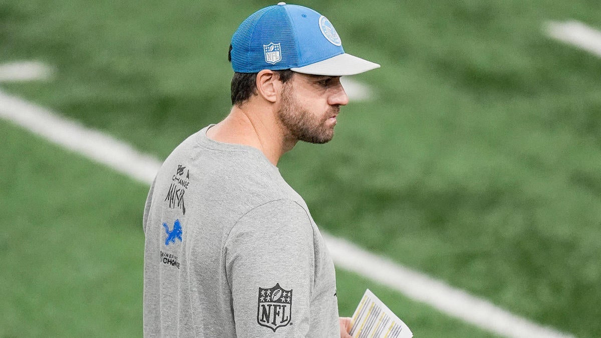 Jets hire former Lions assistant Tanner Engstrand to serve as new offensive coordinator