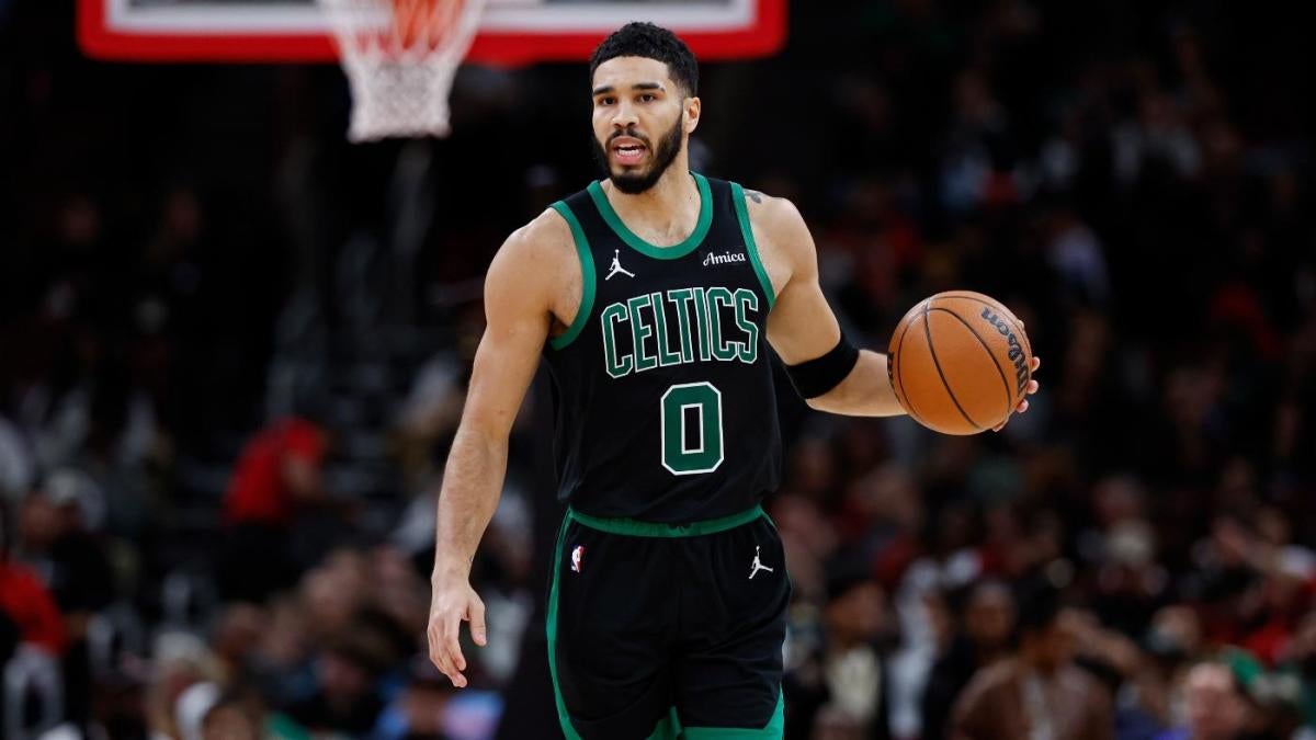 Celtics vs. 76ers odds, score prediction, start time: 2025 NBA picks, Feb. 2 best bets by proven model