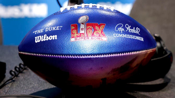 super-bowl-ball-g.jpg