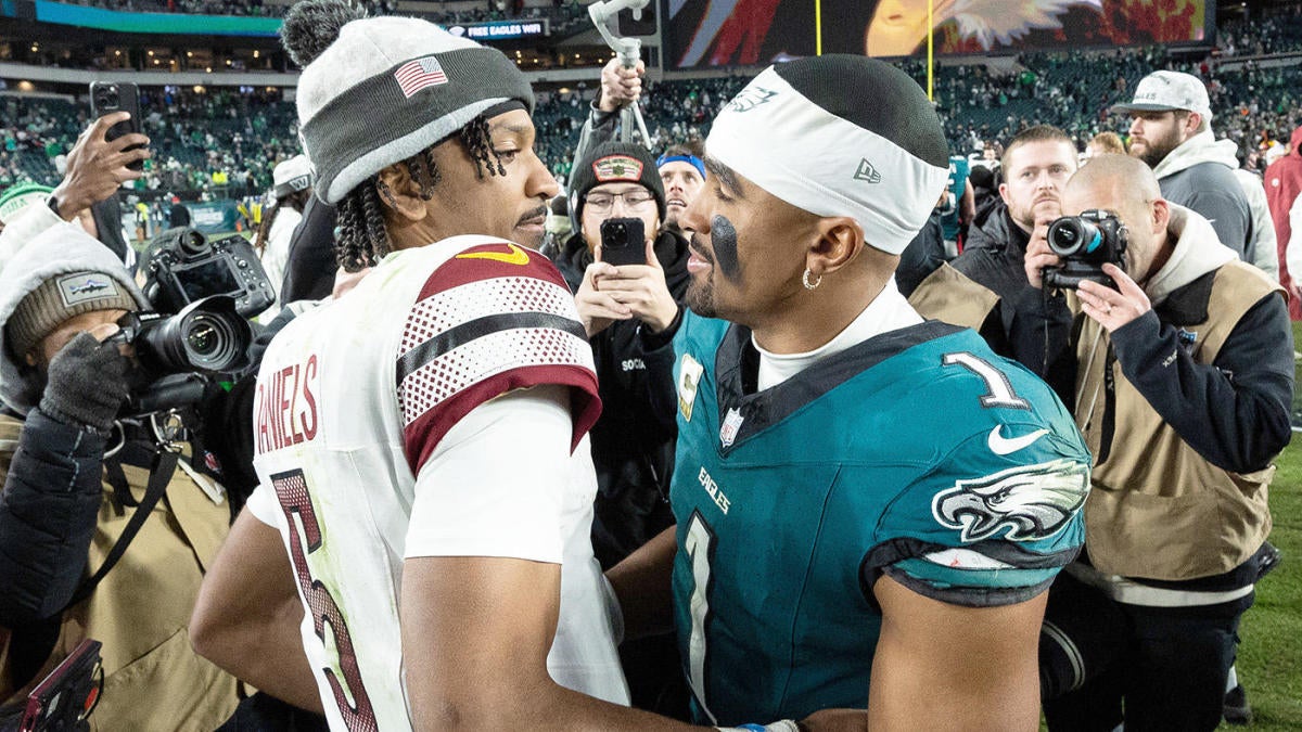 https://sportshub.cbsistatic.com/i/r/2025/02/10/4984ef4c-6f43-4f03-9d92-26a893c82414/thumbnail/1200x675/447622ac3b55ea78af50b3295fe410fc/daniels-hurts-us.jpg