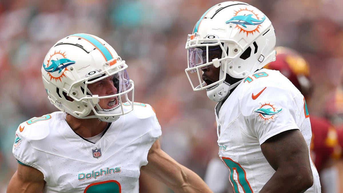 Dolphins wideout on reaction to Tyreek Hill's critical season-ending comments: 'You hate that as his teammate' - CBSSports.com