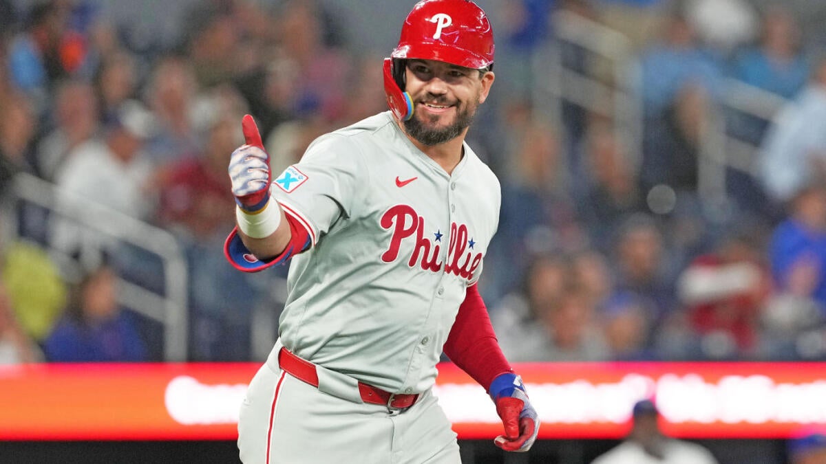 Today's top games to watch, best bets, odds: Phillies vs. Padres leads MLB action, UFC Fight Night and more - CBSSports.com