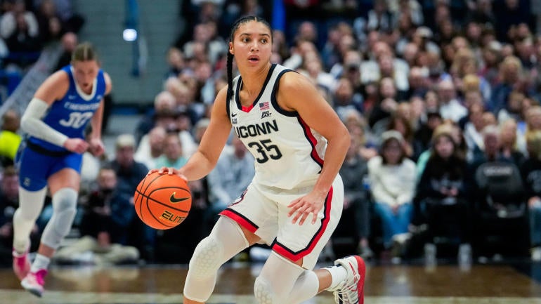 azzi-fudd-uconn.jpg