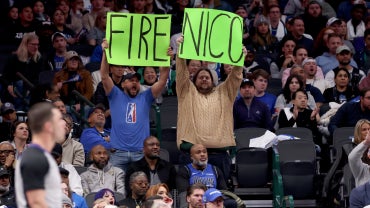 mavs-fans-getty.png
