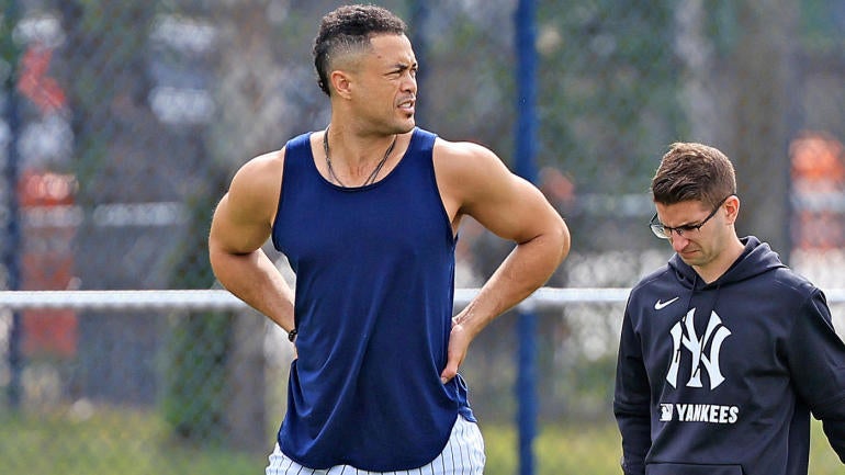 giancarlo-stanton-yankees-g.jpg