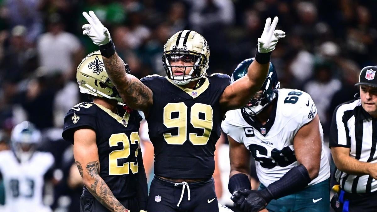 2025 NFL free agency: Saints re-sign Chase Young to three-year, $51 million deal, per report