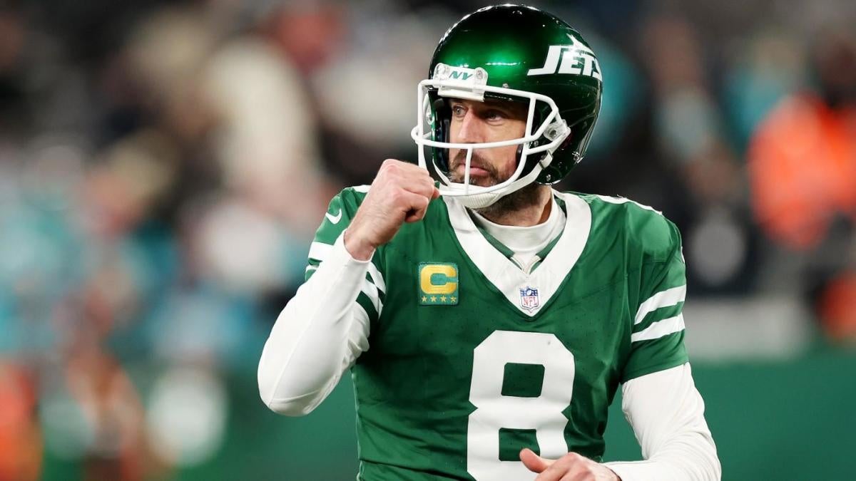 Jets star says Aaron Rodgers might lead the NFL in every stat if he signs with this team in 2025 free agency - CBSSports.com