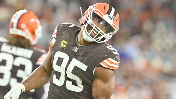 myles-garrett-g.jpg