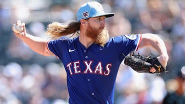 jon-gray-rangers-g.jpg