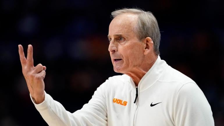 rick-barnes-usatsi.jpg