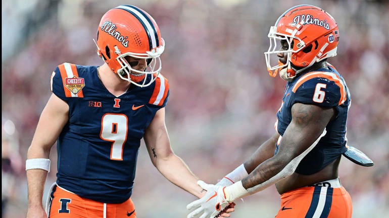 South Carolina v Illinois - Cheez-It Citrus Bowl
