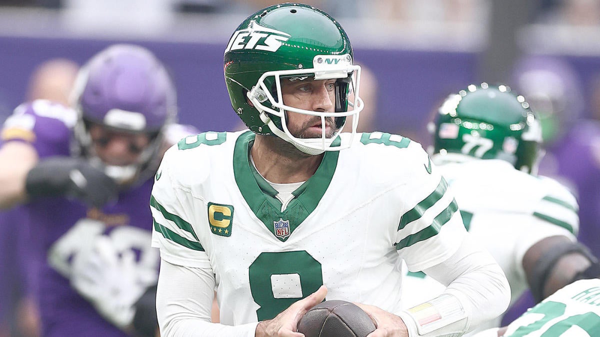 Aaron Rodgers update: Vikings not pursuing 10-time Pro Bowler, sticking with J.J. McCarthy as QB, per report Aaron Rodgers update: Vikings not pursuing 10-time Pro Bowler, sticking with J.J. McCarthy as QB, per report