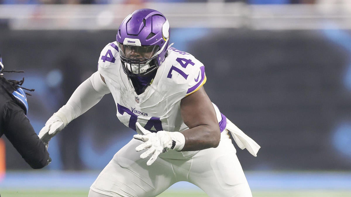 2025 NFL free agency: Texans signing veteran offensive tackle Cam Robinson following Laremy Tunsil trade 2025 NFL free agency: Texans signing veteran offensive tackle Cam Robinson following Laremy Tunsil trade