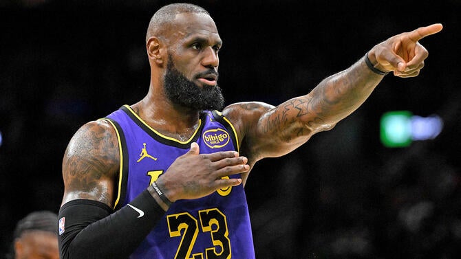 usatsi-lebron-james-lakers.jpg