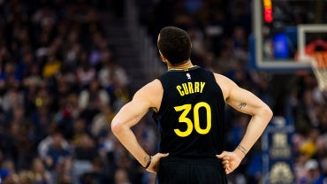steph-back.png