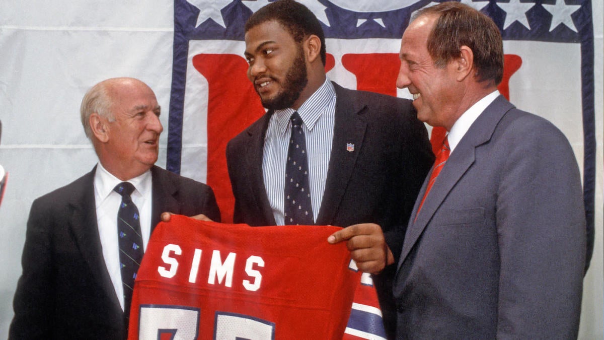 Kenneth Sims, former No. 1 overall pick of the Patriots and Texas pass rusher, dies at 65 Kenneth Sims, former No. 1 overall pick of the Patriots and Texas pass rusher, dies at 65