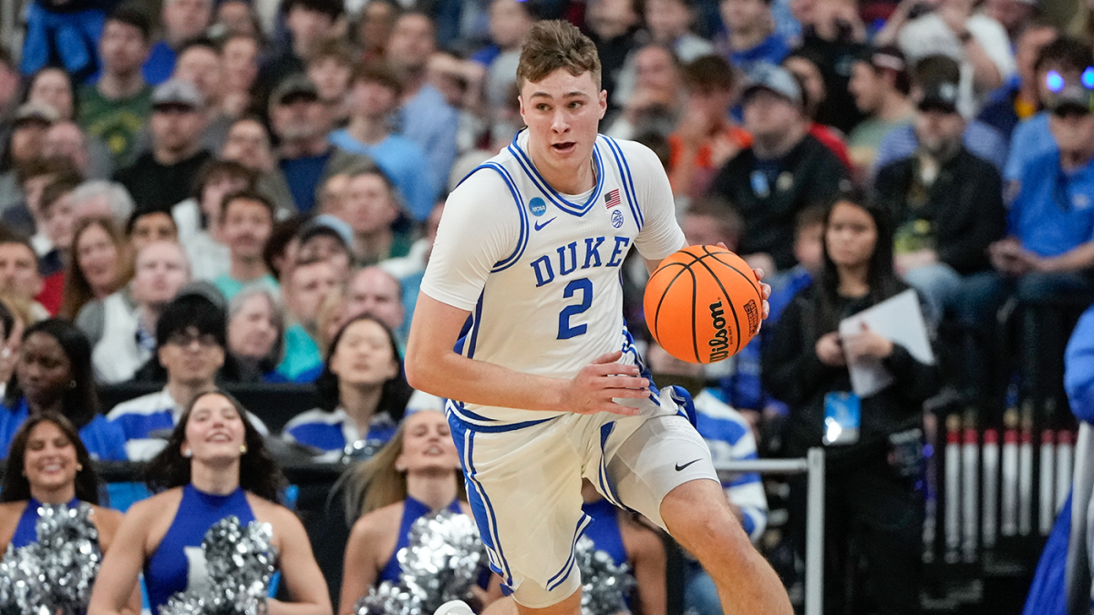 https://sportshub.cbsistatic.com/i/r/2025/03/21/3d50372b-1d72-4745-885a-8f37e3b416ef/thumbnail/1200x675/e34a8317cc969da56b66fb18f8ff1665/cooper-flagg.png