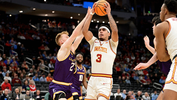 usatsi-25729055-tamin-lipsey-cyclones-guard-1h-2025-ncaa-r64-1400.gif